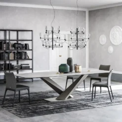 Cattelan Italia Stratos-ruokapöytä