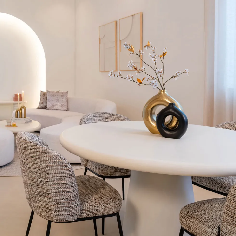 Richmond Interiors Bloomstone-ruokapöytä, pyöreä