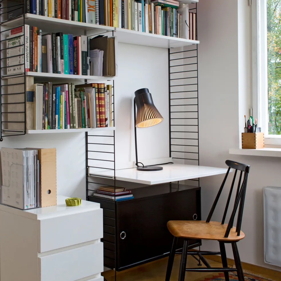 Secto Design Petite 4620 -pöytävalaisin